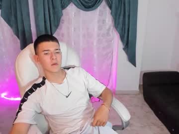 aleckk_boy — 2025-10-24 00:20 aleckk_boy — 2025-10-24 00:20