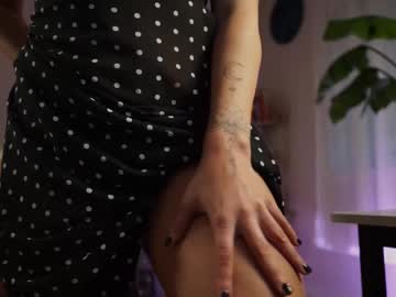 jadeperez_ — 2025-10-19 01:00 jadeperez_ — 2025-10-19 01:00