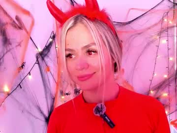 luna_marquez_ — 2025-10-27 11:29 luna_marquez_ — 2025-10-27 11:29