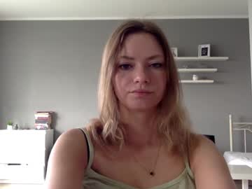 lux_millie — 2025-09-01 06:50 lux_millie — 2025-09-01 06:50