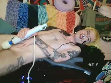 slutcrust — 2025-10-30 08:37 slutcrust — 2025-10-30 08:37